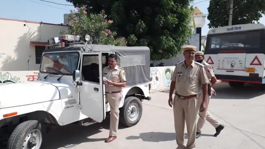 पाली: औद्योगिक क्षेत्र थाना पुलिस ने शिवाजी नगर स्कूल के निकट ध्वनि विस्तारक यंत्र बजाते टैक्सी चालक के विरुद्ध की कार्रवाई