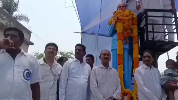 అనపర్తి: రాయవరంలో అంబేద్కర్ జయంతి వేడుకల్లో పాల్గొన్న మాజీ ఎంపీ హర్ష ...