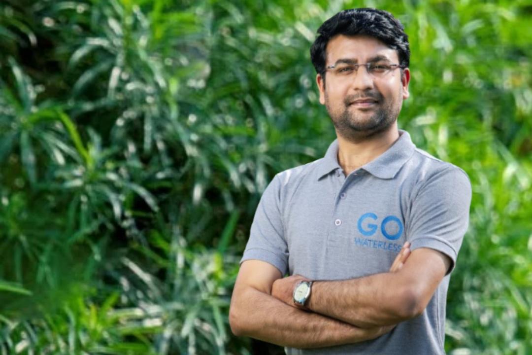 Pune man’s waterless car wash earns Rs 2.5 crore annually 
