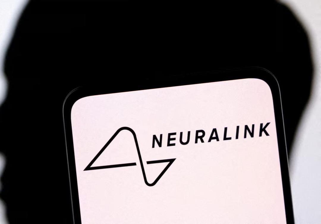 Elon Musk confirms second brain implant by Neuralink