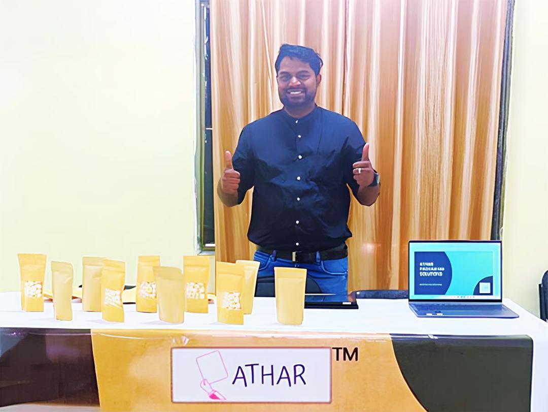How this startup earns ₹2.5 cr revenues from compostable pouches