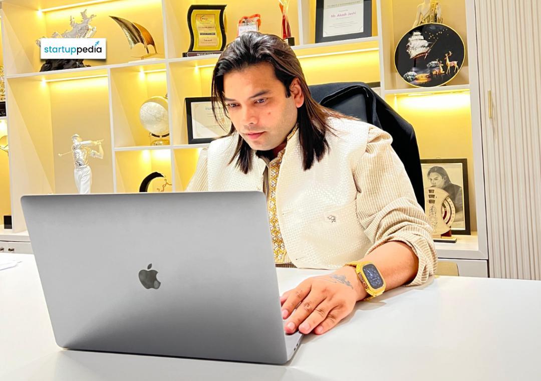 MBA graduate quits high-paying job to start tech solutions startup