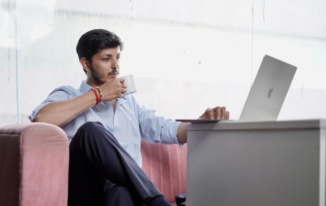 Chai Sutta Bar co-founder shares 5 lessons for startups