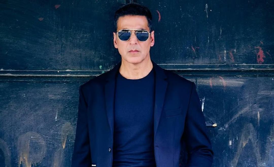 Akshay Kumar insures lives of 650 stuntmen after SM Raju's death