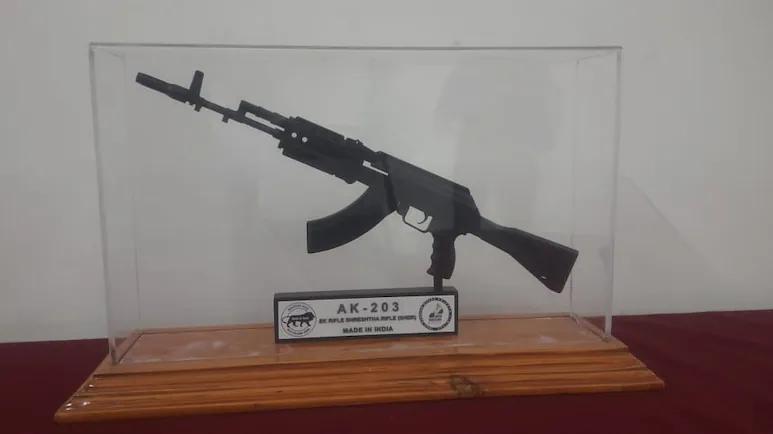 What are the features of Amethi-made AK-203 rifles, also called 'Sher' in India?