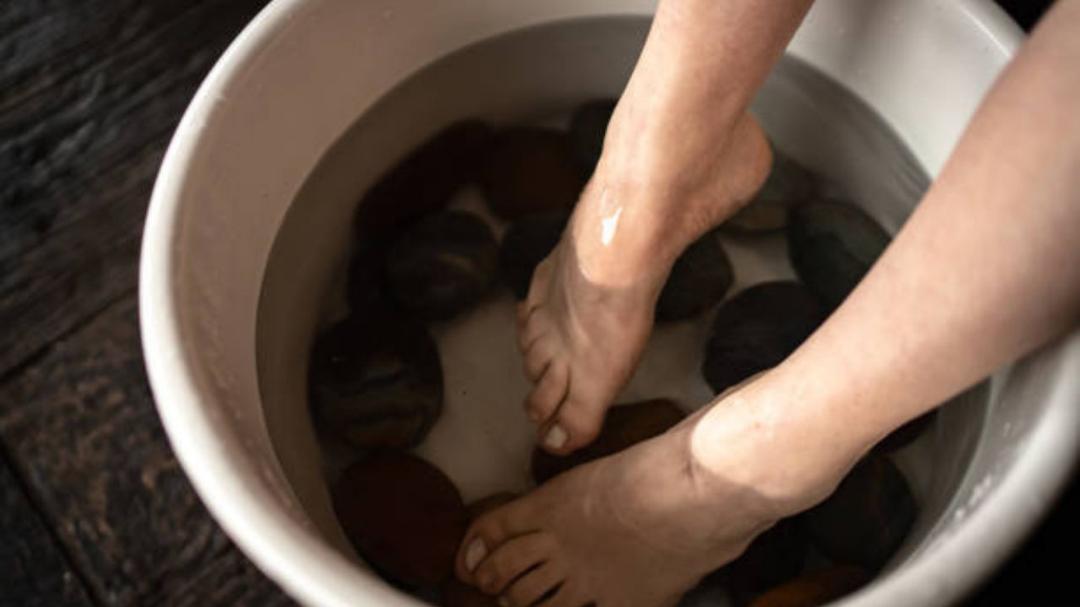 The simple Japanese practice Ashi Yu may help lower stroke risk