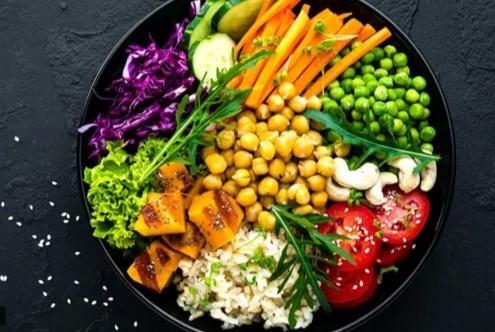 What happens to the body when a person eats clean & finishes dinner by 7 pm for a month?