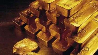 Gold prices fall in India, silver jumps for 3rd day in a row