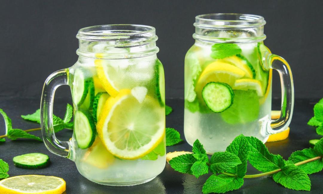 Expert reveals if lemon water is safe in winters