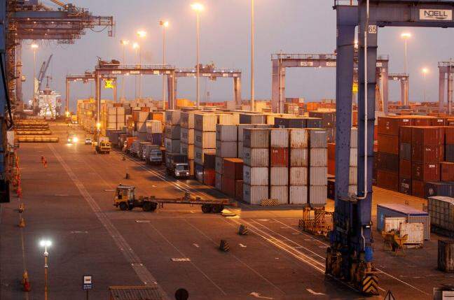 India's imports from China jump 15%, exports dip 22% in August