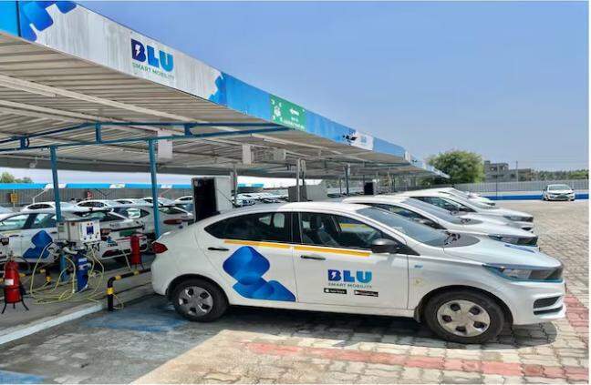 10,000 drivers stranded after BluSmart halts operations, seek dues