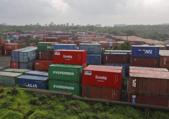 India's trade deficit widens to $26 billion in April 2025