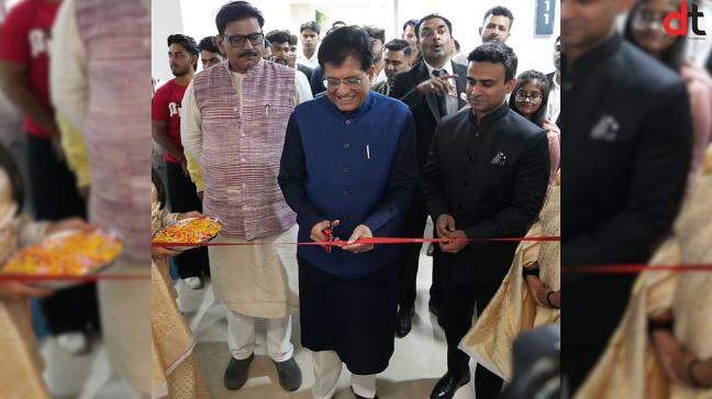 Piyush Goyal inaugurates AI Lab at Galgotias University