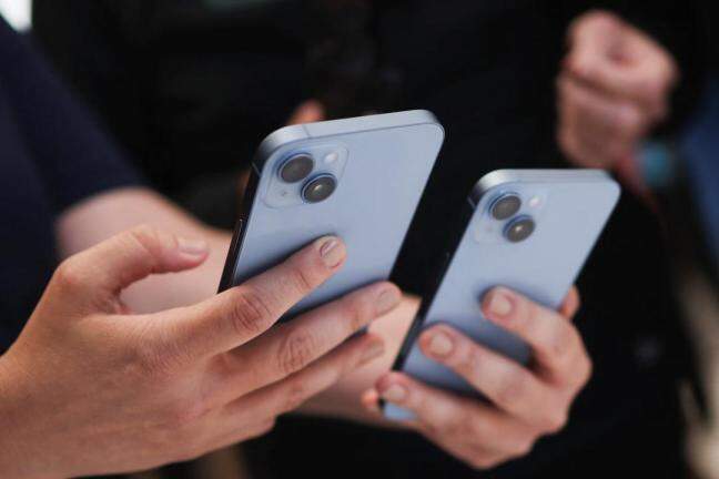 India tops iPhones exports to US, surpassing China: Report