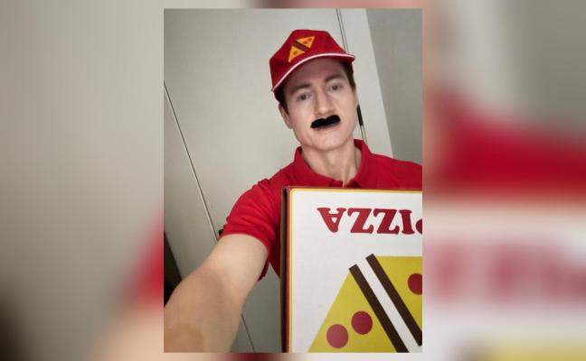 Bryan Johnson shares pic dressed as pizza delivery man, says 'If Blueprint doesn't work'