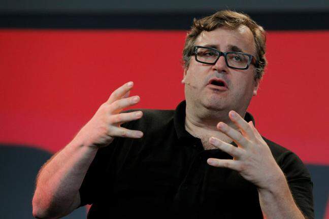 What do you think Soham Parekh's LinkedIn header is?: LinkedIn Co-founder Reid