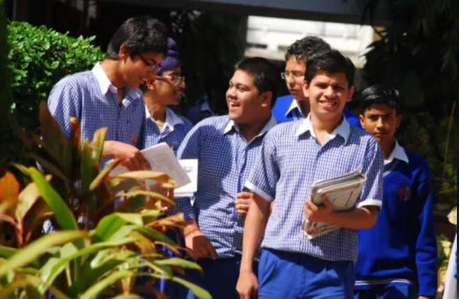Smart startups simplify back-to-school shopping