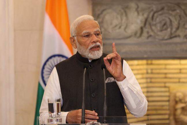 PM urges states to cooperate in implementing proposed GST reforms