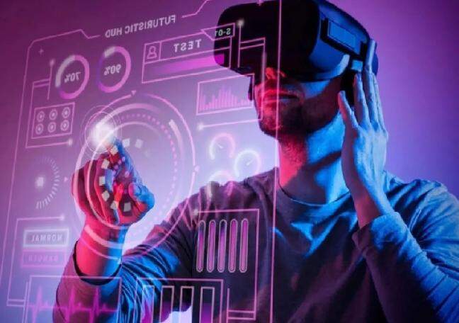 Building hybrid models in retail with metaverse