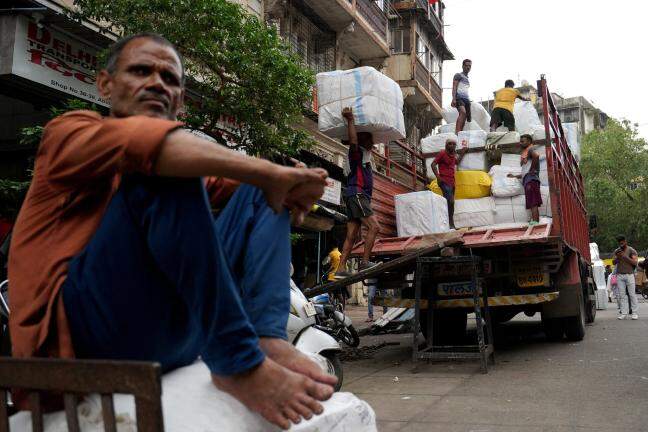 What led to India's GDP growth accelerating to 7.8% in Q1 FY 2025-26?