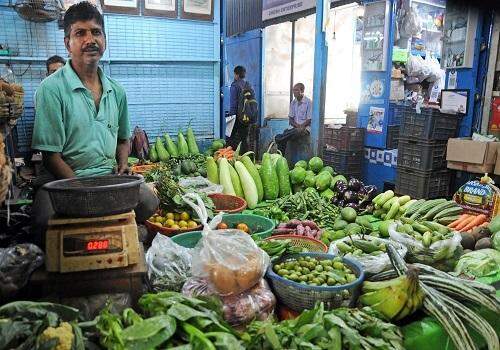 Inflation likely to stay below 4% for next 2 quarters
