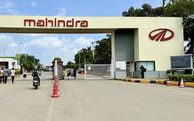 Mahindra & Mahindra buys majority stake in SML Isuzu for ₹555 cr