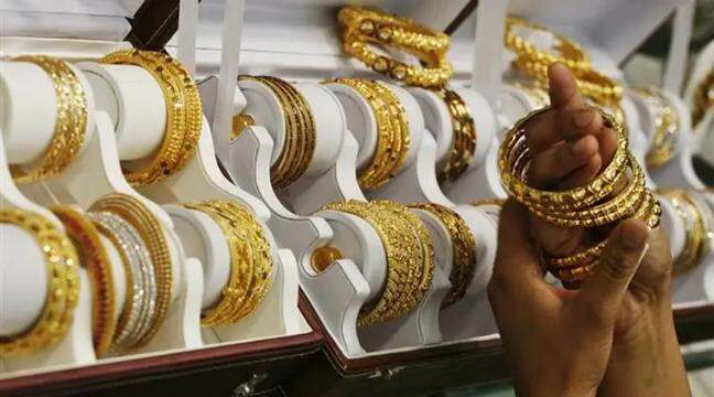 Gold rebounds after 2-day dip, silver gains