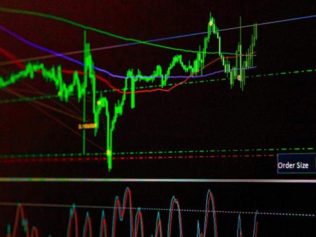 Saatvik Green Energy makes weak debut, lists at 1% discount