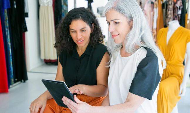 Which fashion business model scales best in today's economy?