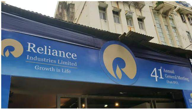 Reliance Industries profit surges 16% YoY in Q2 FY26