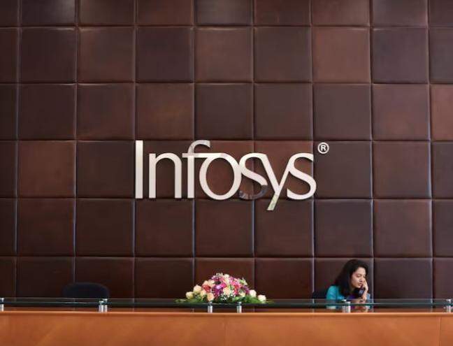 Ex-Infosys staff claims he spent 50+ hrs in office in 1990s, says 'We had more smokers then'