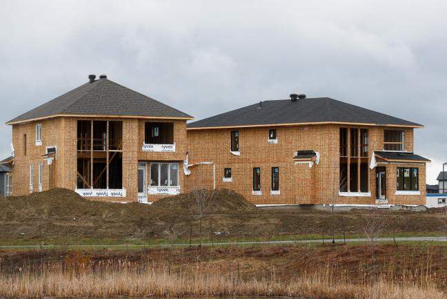 How are rich people in India using farmhouses to avoid taxes?