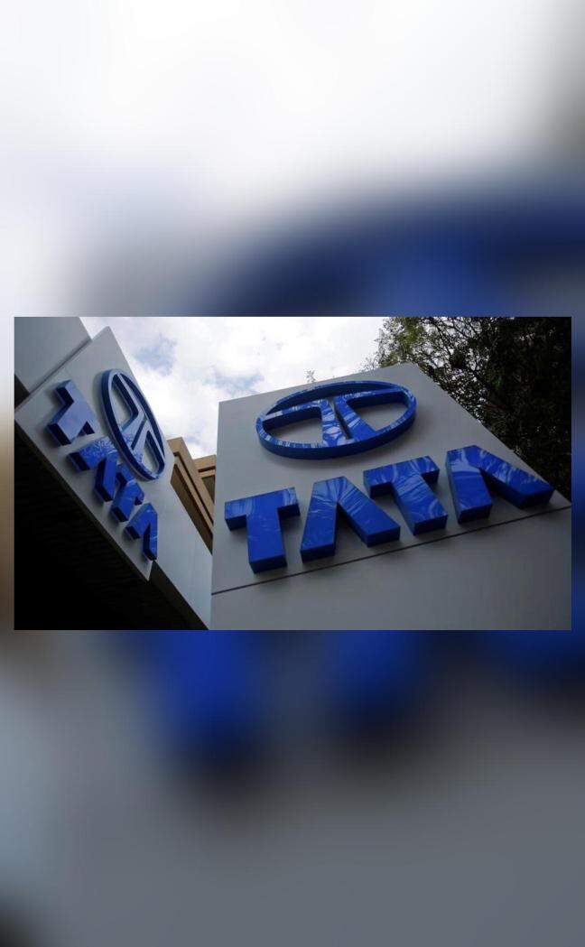 Tata Motors reports ₹867 crore net loss, revenue at ₹18,585 crore
