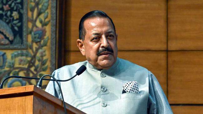 Jitendra Singh hails McDonald’s ‘millet bun burger’