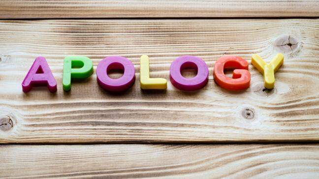 What is the viral 'Official Apology Statement' trend on internet?
