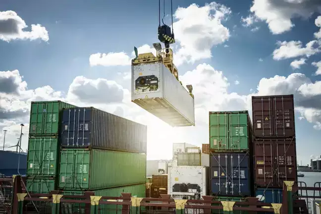 5 shipping stocks to watch in 2025 amid global volatility