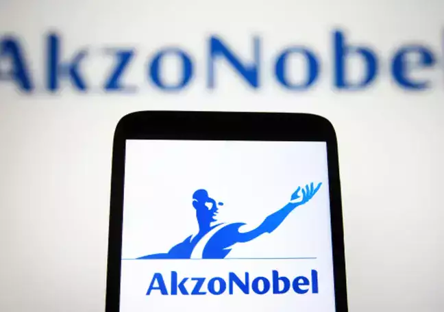 Akzo Nobel soars on JSW deal; analysts divided on outlook