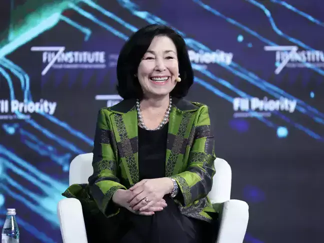 Safra Catz sold $1.8 billion in Oracle shares last quarter