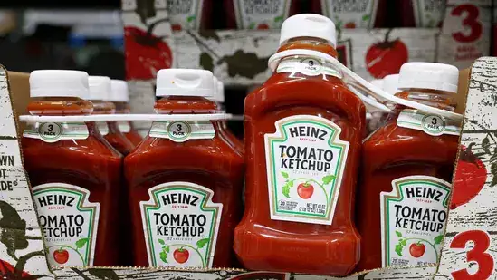 Kraft Heinz to split into 2 companies a decade after mega merger