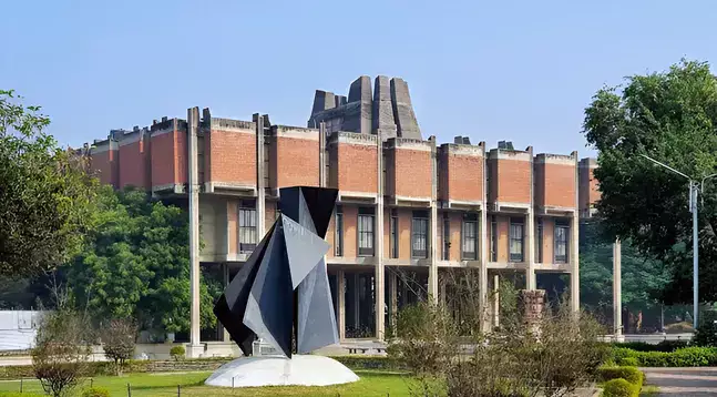IIT Kanpur's 'UpStart 2025' boosts startup innovation